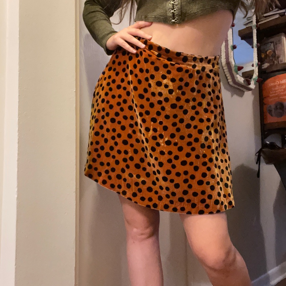 Madewell velvet leopard dot skirt size 8